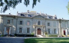 ChateaudeVoltaireFerney.jpg, juil. 2011 ChateaudeVoltaireFerney.jpg